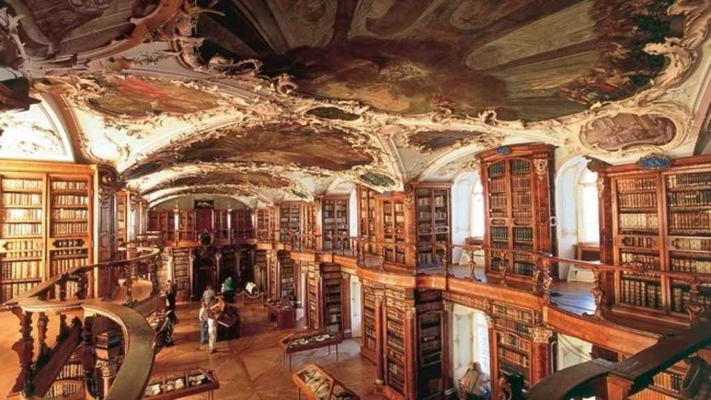 La biblioteca del Distrito Capitular de St.Gallen (Suiza).