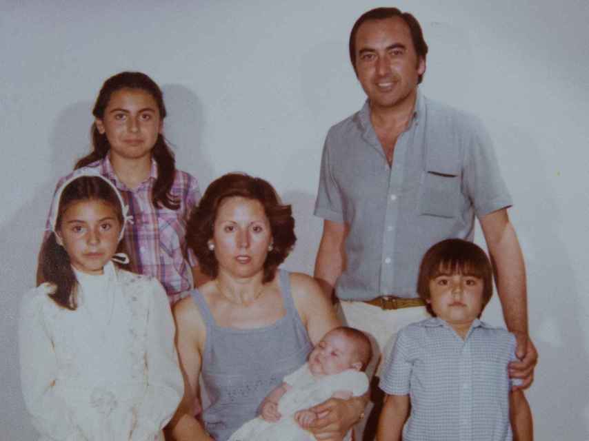 La familia Moreno con Ãlvaro a su derecha en la imagen.